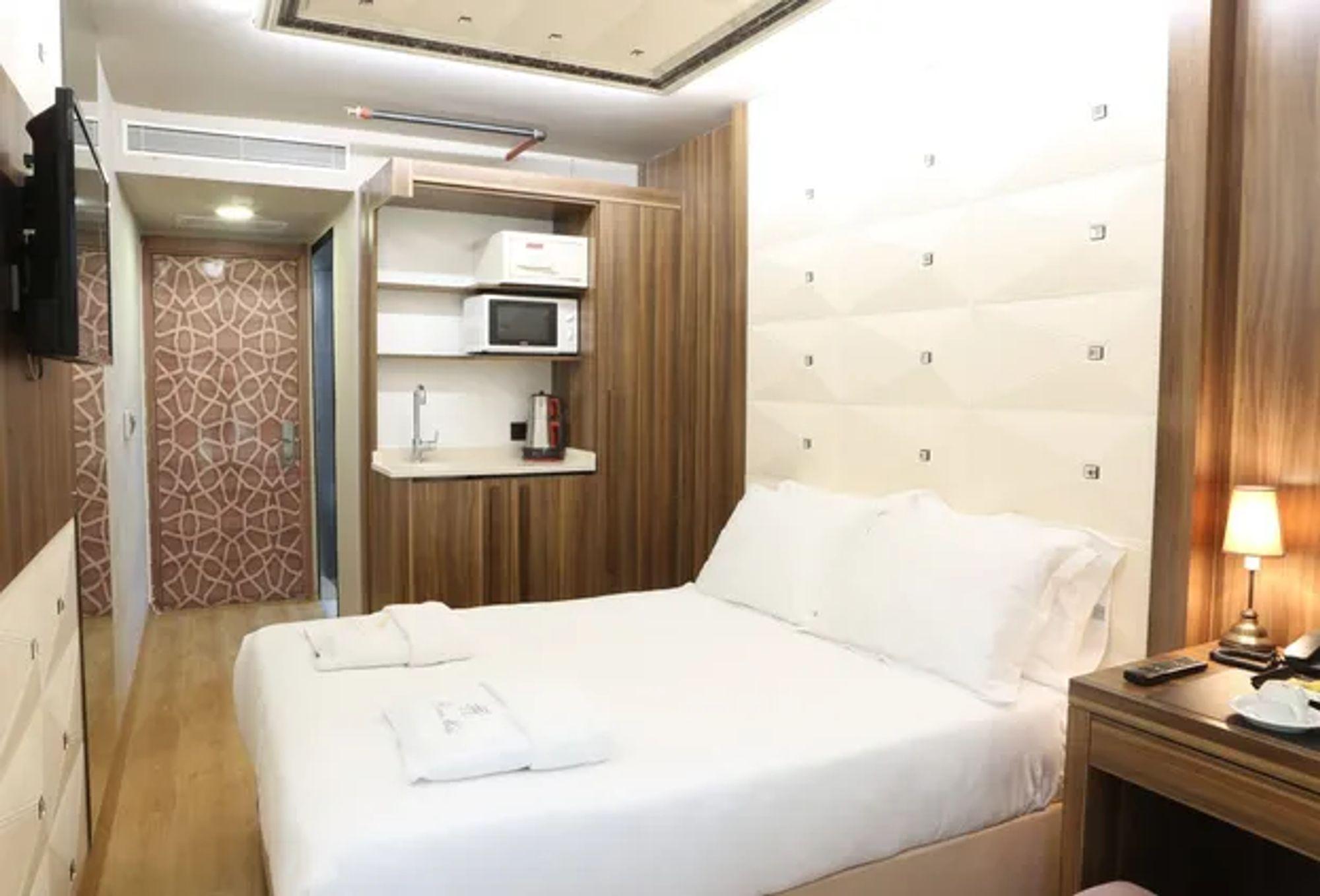 Ferman Apart Hotel Sisli Harbiye Exteriör bild