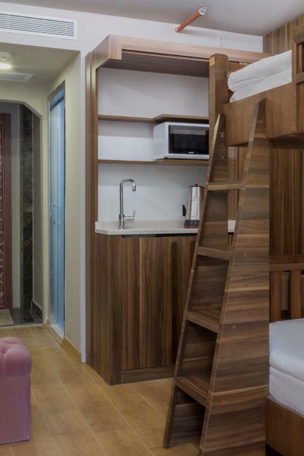 Ferman Apart Hotel Sisli Harbiye Exteriör bild